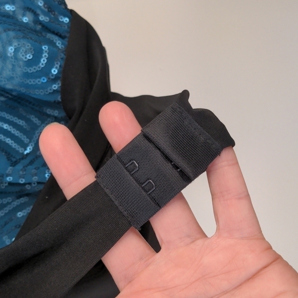 𝅺NMZ Collection Turquoise Sequin Bodysuit small - Picture 11 of 12